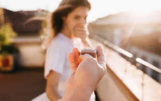 Huwelijksaanzoek perfecte ring - Kopmels Juwelier Doetinchem