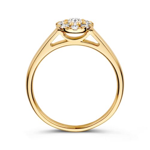 Elegante gouden ring met diaman in een halozetting. Deze ring kan perfect gecombineerd worden met een aanschuif- of trouwring.
