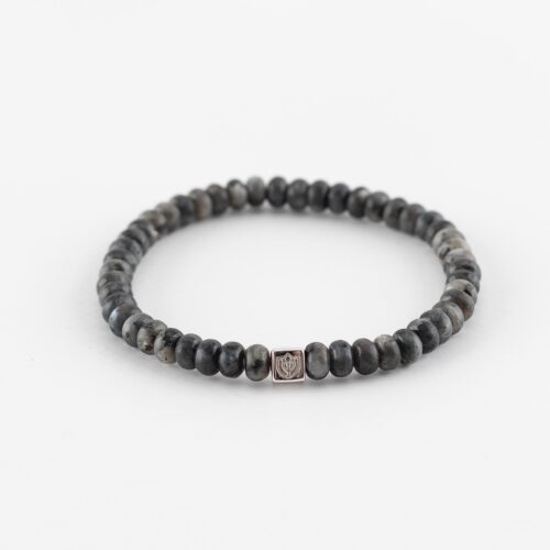 Y&G Donkere Labradoriet Edelstenen armband (6x4mm kralen) met 14k witgouden cube