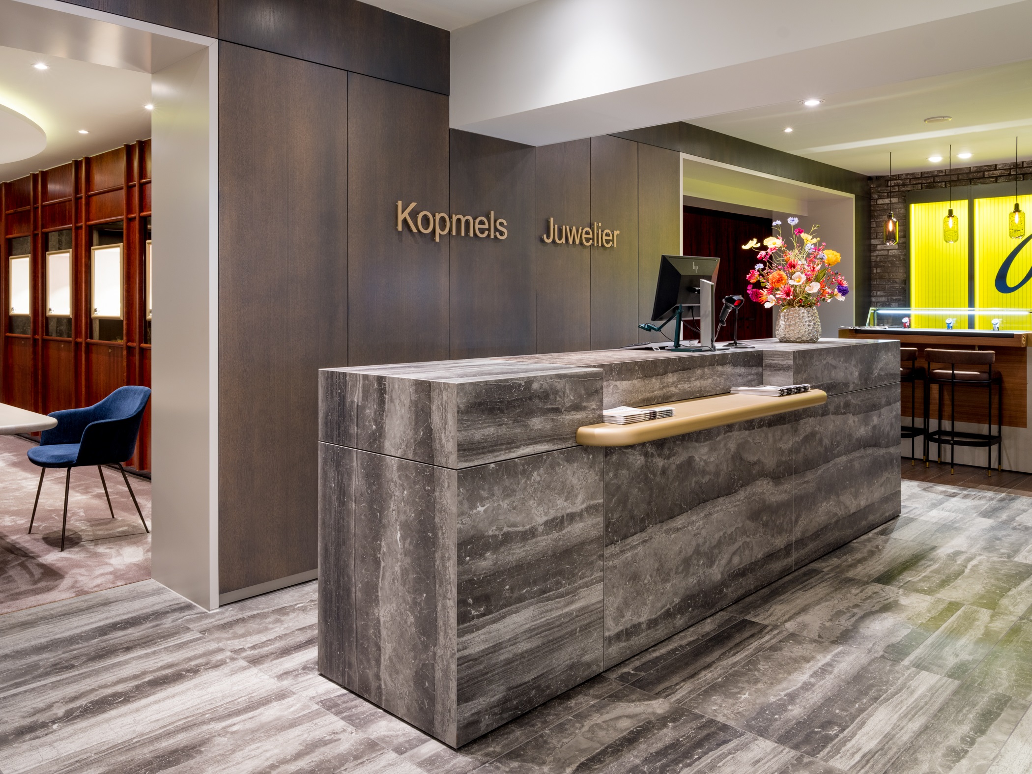 R30026712 Rado Centrix