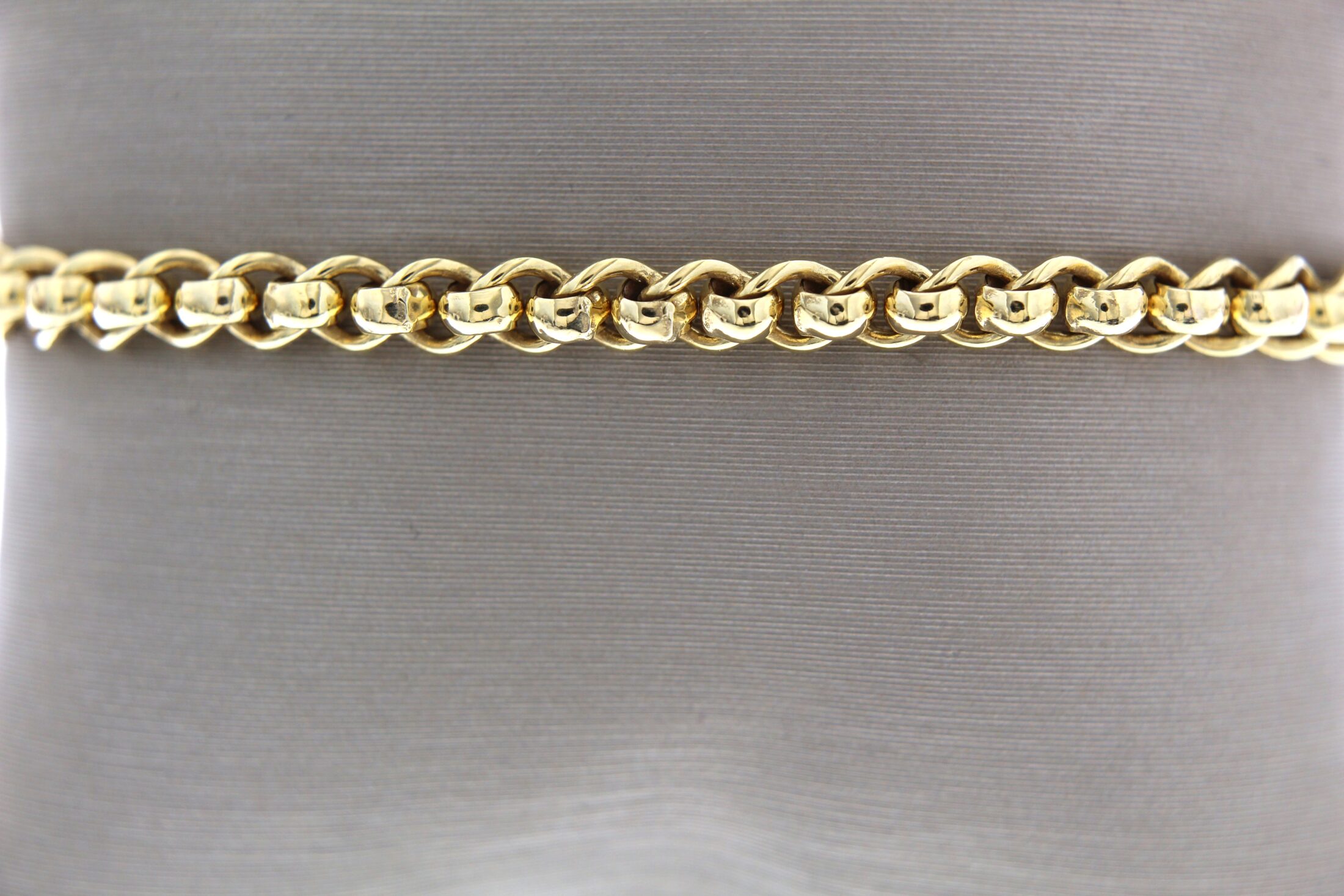 Fjory geelgouden rol schakel armband