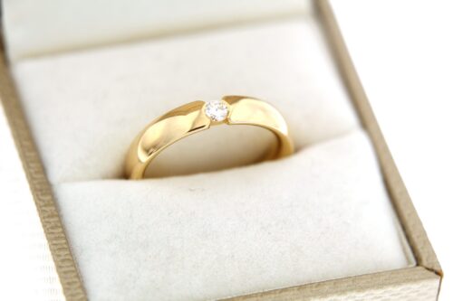 rose-gouden-ring-met-0-12ct-briljant