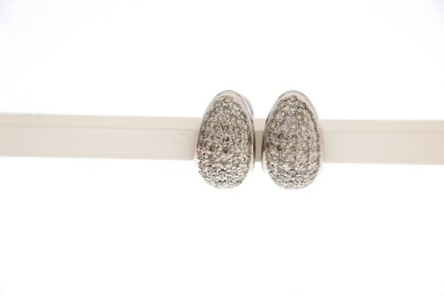 witgouden-creolen-met-briljant-pave-gezet